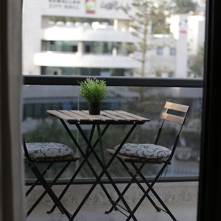 Ramallah Modern Apartment Buitenkant foto