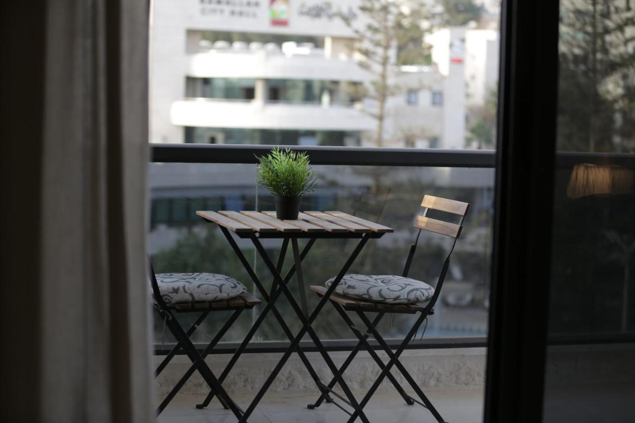Ramallah Modern Apartment Buitenkant foto